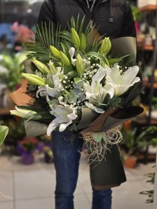 MisKokulu Beyaz Lilyum Buketi