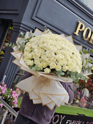 101 Beyaz Gül Buketi