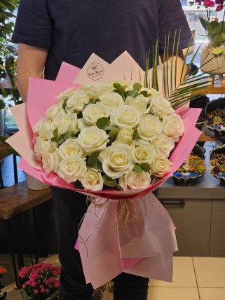 41 Beyaz Gül Buketi