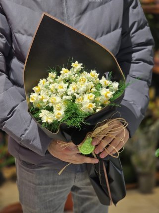 Mis Kokulu Nergis Buketi 2