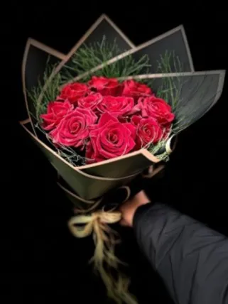 Aşkıma 10 Kırmızı Gül Buketi