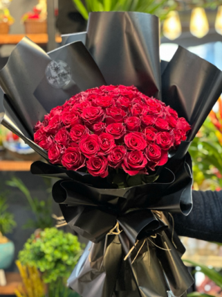 60 Kırmızı Gül Buketi