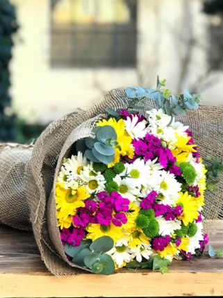 Muhteşem Renk Uyumu Çiçek Buketi