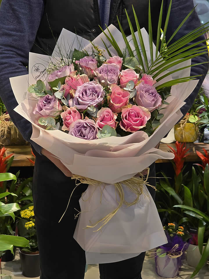 Pembe Mor Gül Buketi