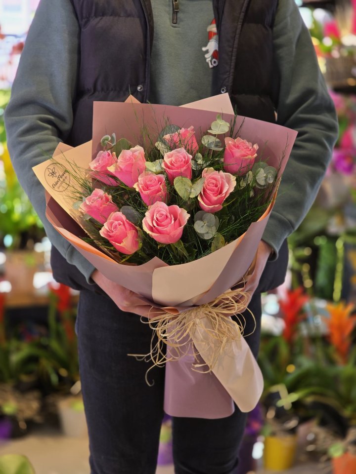 10 Pembe Gül Buketi