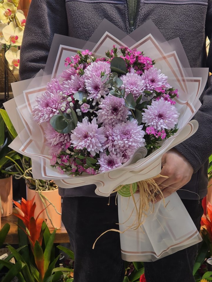 Pembe ve Lila Kır Çiçekleri