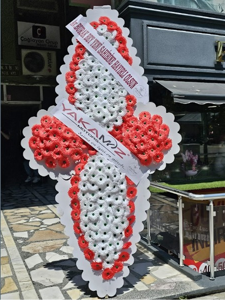 Büyük Boy Jumbo Çelenk Yapay Çiçekli