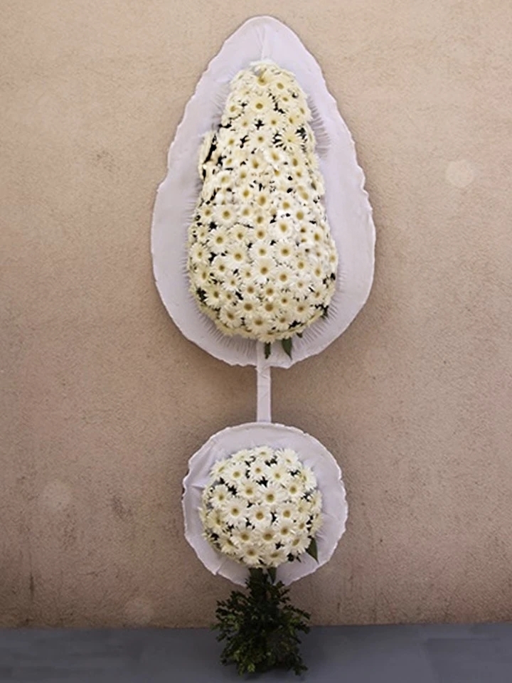 Asil Beyaz Gerbera Çelenk (Çift Katlı)
