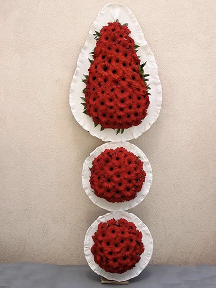 Burdur Çiçekçi: Lüks Üç Katlı Kırmızı Gerbera Açılış ve Düğün Çelengi