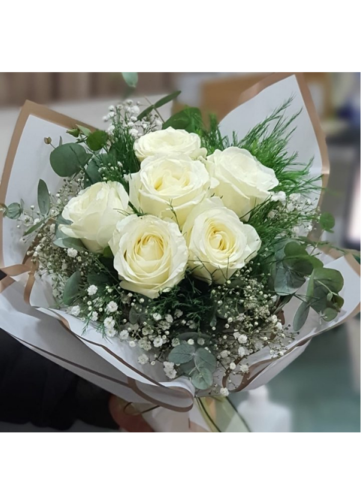 6 Beyaz Gül Buketi