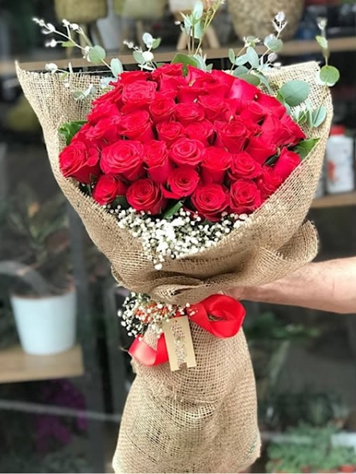 Muhteşem 41 Kırmızı Gül Buketi