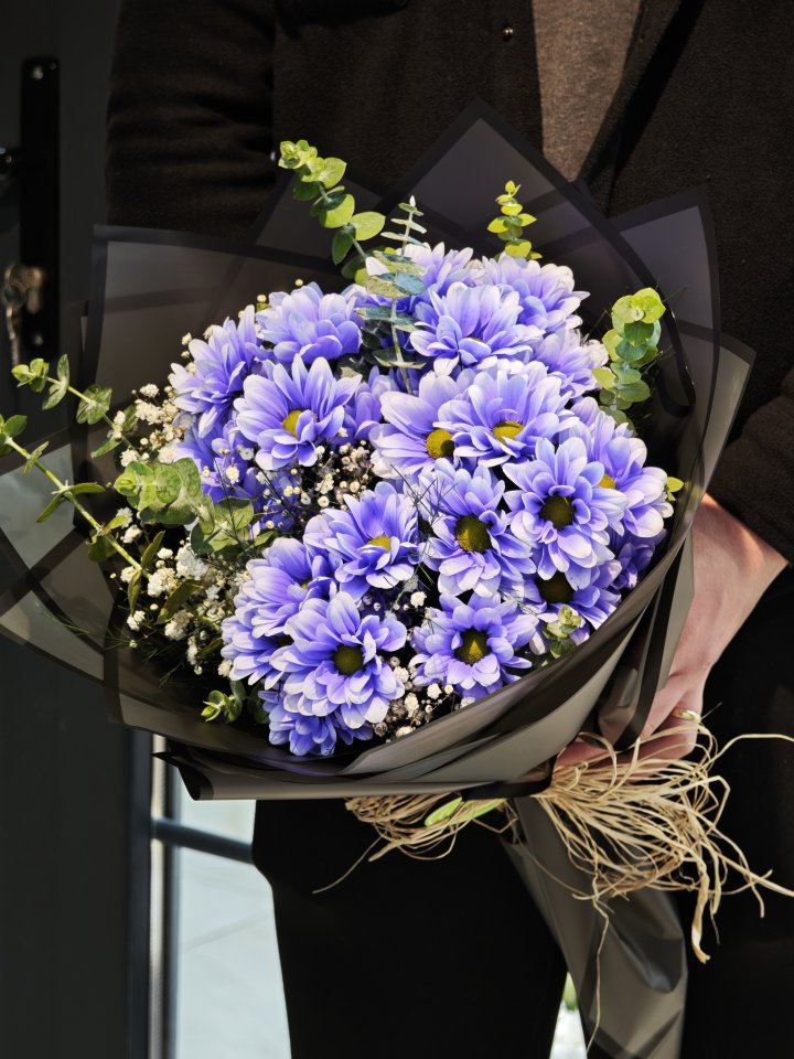 İthal Mavi Papatya Buketi