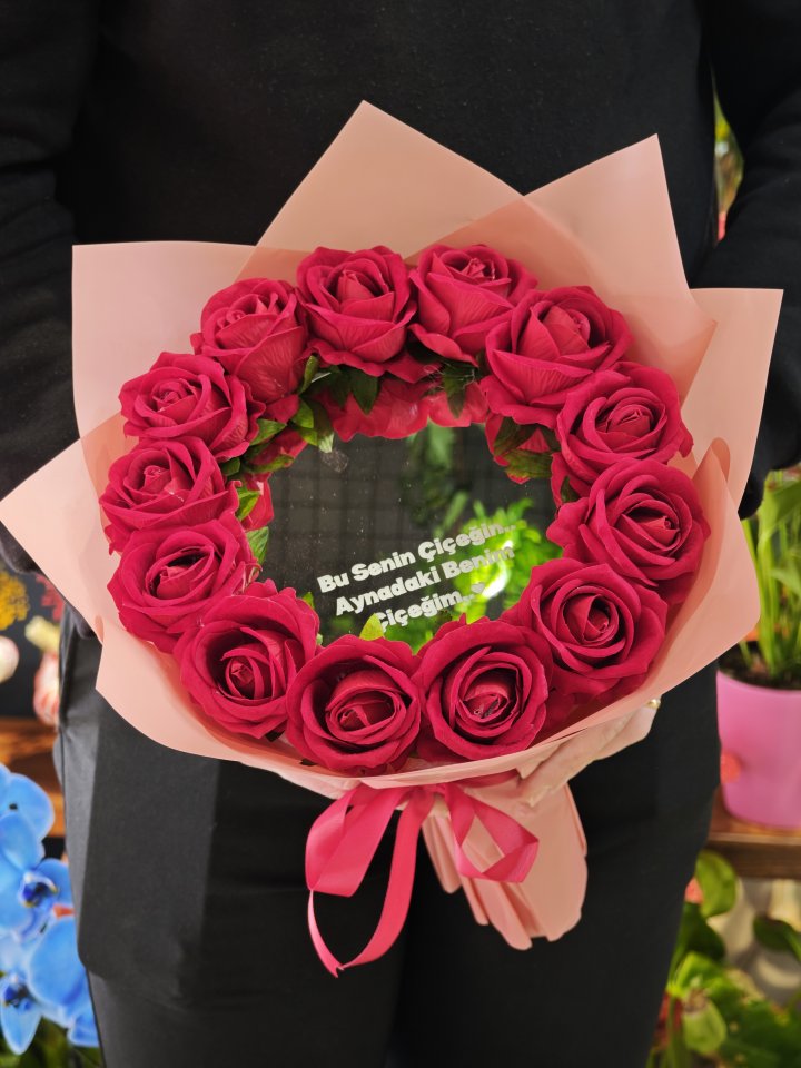 Burdur Çiçek aynalı buket