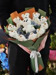 Çiçekçi - Sevimli Ayıcıklar ve Güller Buketi